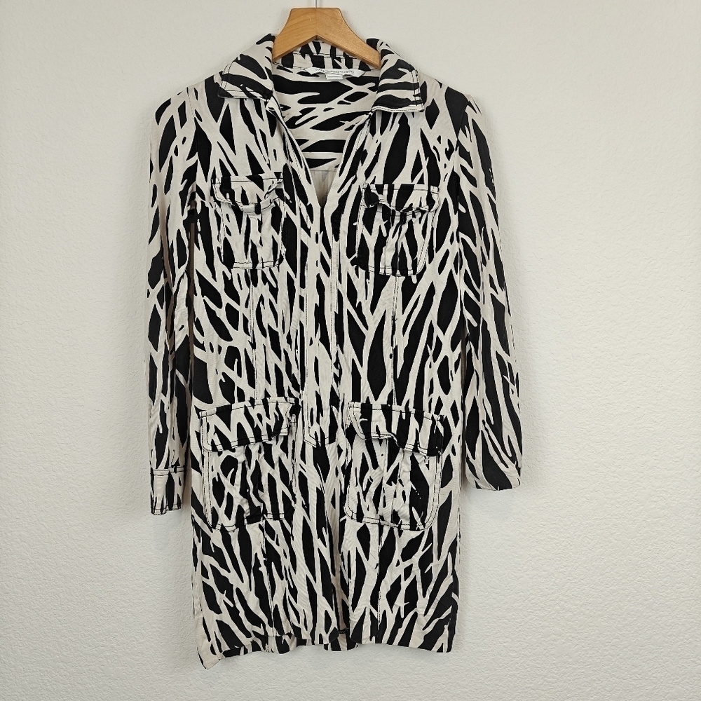 Diane Von Furstenberg 100% Silk Printed Mini Long Sleeve Dilly Twiggs Dress 0